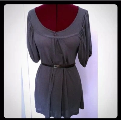 Vestido soprano gris manga burbuja pequeño Foto 1 de 4