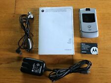 Motorola Razr V3 Cell Phone Silver T-Mobile - Texting Not Working (See Below)
