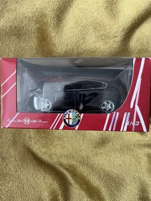 ALFA ROMEO Giulletta Noire  NOREV 1:43 Rare - Photo 1/4