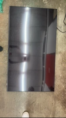 Samsung UN55DU7200F 55” 4K UHD Smart TV 2024 Model Crystal Display - Image 1 of 3