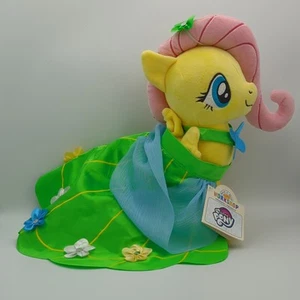 Costruisci un orso My Little Pony Fluttershy con mantello abito da gala al grande galoppo 2013 - Foto 1 di 16