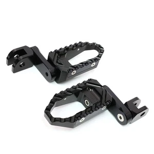BLACK FRONT WIDE FOOT PEGS EXTENDED 40MM FOR SPRINT GT 10-13 SPRINT ST 05-13 - Picture 1 of 7