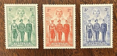 Austrália: 1940.  Conjunto de 3 SC # 184-186 MH. Gato. US$ 10. Lote # 04-01098 - Imagem 1 de 2