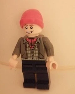 Custom Spiderman Minifigure wearing hat - Picture 1 of 1