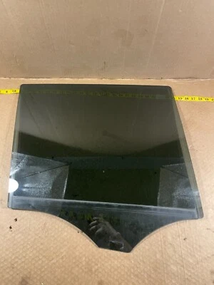 2007-2012 Mercedes-Benz ML350 GL450 GL550 Rear Right Side Door Window Glass OEM. - Image 1 of 4