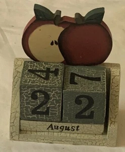 Wooden Block Desk Calander - Picture 1 of 1
