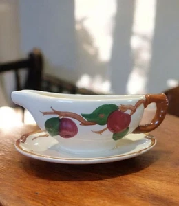 Vintage Franciscan Apple Gravy Boat w/Attached Underplate - Picture 1 of 11