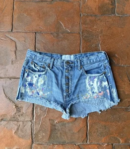 Pantalones Cortos Denim We The Free People Pintura Salpicaduras 27 Distress Deshilachado Dobladillo Botón Mosca - Imagen 1 de 8