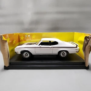 Ertl 1970 Buick GSX White Black Interior 29322P 1:18 Diecast Limited Edition - Picture 1 of 11