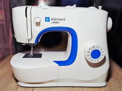 Machine à coudre E-element PFAFF (très bon état) - Photo 1/4