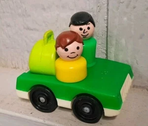 Vintage Fisher-Price Little People Dad Boy Car Suitcase Luggage - Picture 1 of 7