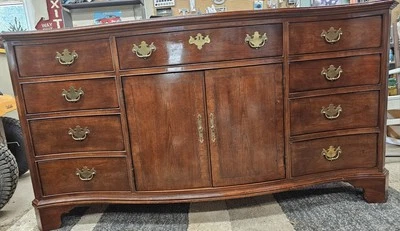 Post Queen Size Bedroom Set - Image 1 of 4