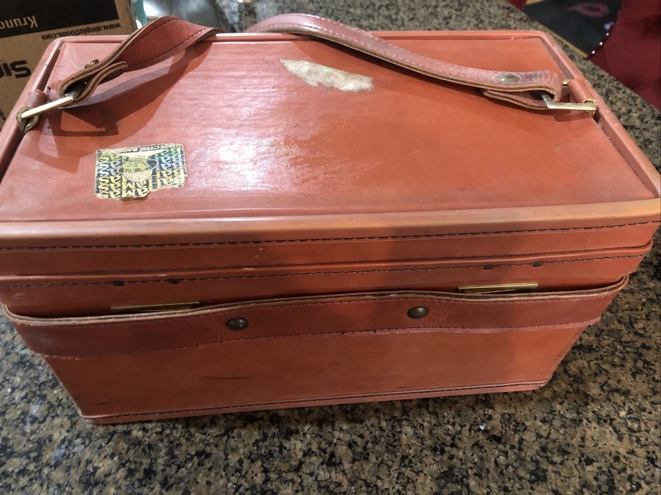 Hartmann Luggage Make Up Case Toiletry Rare Suede Pink Or Salmon Color - Изображение 1 из 4