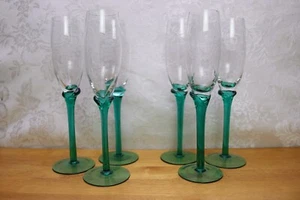 Vtg 6 Fluted Champagne Glasses Teal Green Petal Stem Etched Grape Clear Bowl 9 " - Picture 1 of 6
