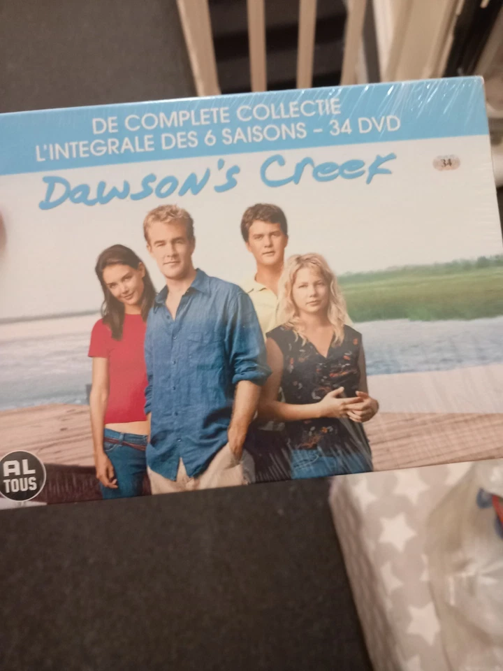 Dawsons Creek: The Complete Collection Seasons 1-6 DVD Box Set French Box - Image 1 of 1