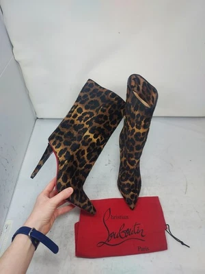 Christian Louboutin EU 38 US 8 MUJER Nueva Bota Astrilarge Pelo Leopardo Tacón Foto 1 de 4