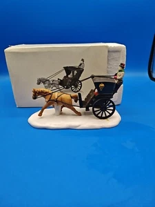Heritage Village "Kings Road Cab" Pferd & Buggy - Dept 56 # 5581-6 - Bild 1 von 5