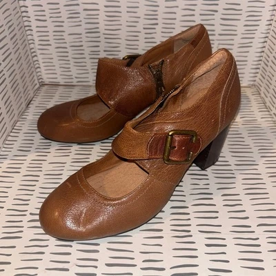 Clarks Indigo Women's Brown Leather Mary Jane Block Heel Zipper Shoes Sz 7.5 - Image 1 of 4