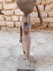 Ancient Egyptian Wooden Statue of Woman Carrying Basket Rare Hand-Carved Artifac - Bild 1 von 12