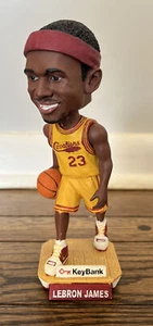 Lebron James Cleveland Cavaliers 12/2/08 Bobblehead NBA Yellow Jersey w/ Ticket - Picture 1 of 7