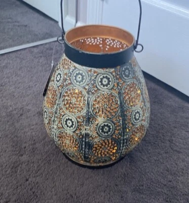 Linterna globo luz hada de metal decorativa LuxuryLite Foto 1 de 4