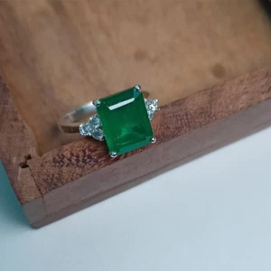 Anillos de compromiso diamante verde esmeralda platino 3,30 quilates... - Imagen 1 de 8