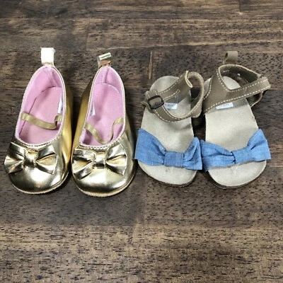 Lot Shoes For Baby Girl Sandals, Little Treasures, Carters, 3-6 M 6-12M, 2 Pairs - Imagem 1 de 4