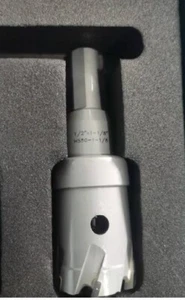 1-1/8" Diameter (3/4" Conduit) TCT Tipped Hole Saw for Stainless or Mild Steel - Picture 1 of 2