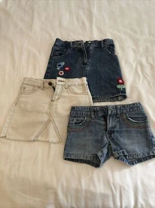 Mädchen Jeans Shorts/Rock/Skort 6/7 - Bild 1 von 12