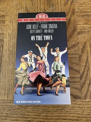 On The Town VHS Foto 1 de 4