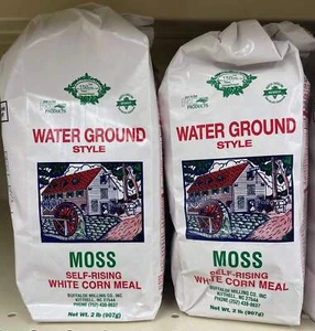 2 BAGS Moss Water Ground White Corn Meal 2 lb Bag flour Self Rising NC - Picture 1 of 5