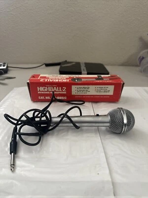 Realistic Dynamic Highball 2 Microphone Model 33-985 With Box - Image 1 of 4