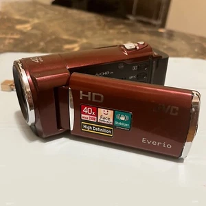 JVC GZ-HM30RUS AVC Camcorder *tested + includes 2 batteries   - Picture 1 of 6