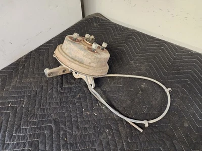 #A397 1999 Yamaha Bear Tracker 250 freno delantero derecho tambor nudillo husillo placa Foto 1 de 4