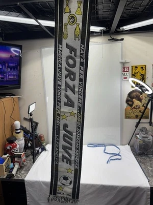 FORZA JUVE JUVENTUS CHAMPION 1990s 90s VINTAGE FOOTBALL SOCCER SCARF SCIARPA VTG - Image 1 of 4