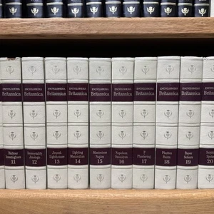 Encyclopedia Britannica Set 1768 Expo 70 Complete Set Of 24 - Picture 1 of 8