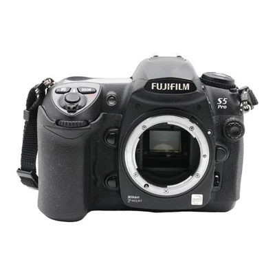 Fuji Fujifilm FinePix S5 Pro Body Housing Digital Camera SLR - Image 1 of 4