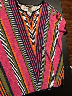 Blusa Sharon Young XL Multi Chevron manga corta para mujer con cuello en V Foto 1 de 4