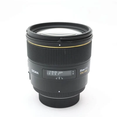 SIGMA 85mm F/1.4 EX DG HSM (for Nikon F mount) #284 - Image 1 of 4