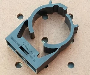 ANDREW 209800-36B SELF LOCKING HANGER clic #36  Lot of 50  - Picture 1 of 7