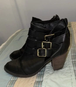Mossimo Supply Co. Women's Ankle Booties Buckle Detail 3” Heels Black Size 9 - Picture 1 of 11
