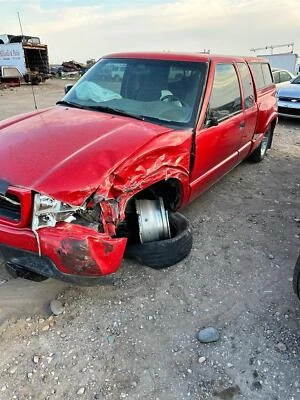 Alternador usado compatible con: 2001 Gmc S10/s15/sonoma 6-262 4,3 grado A Foto 1 de 4