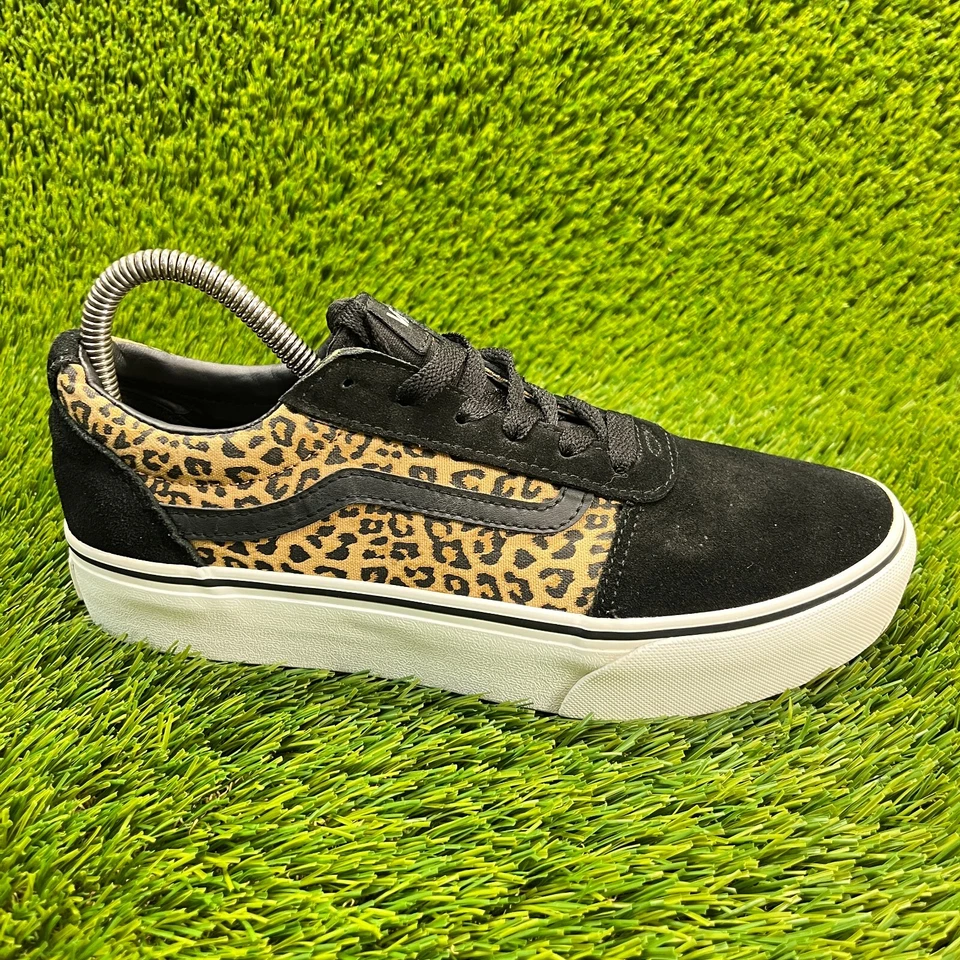 Tênis de skate Vans Old Skool estampa chita masculino tamanho 6Y preto casual - Imagem 1 de 4