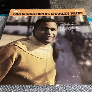 The Sensational Charley Pride, Vinyl Record LP - Picture 1 of 11