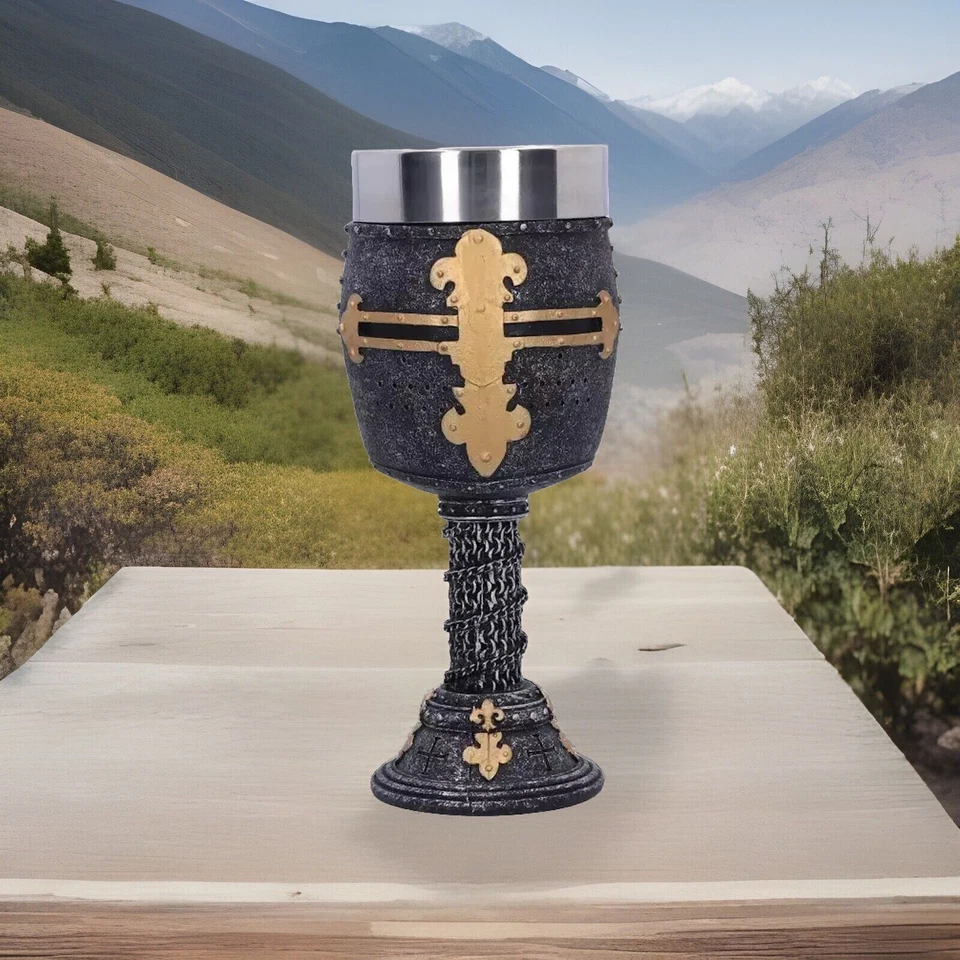 Crusader Knight Goblet Medieval Ornament Knights Chalice Templar Drinking Cup - Image 1 of 1
