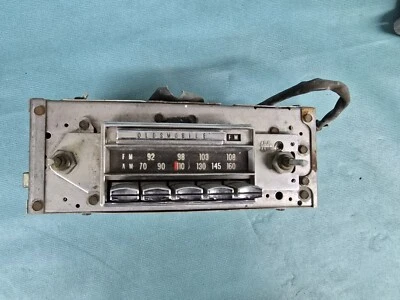 69 1969 OLDS DELTA 88 98 FULL SIZE AM/FM STEREO RADIO AMFM  DELCO OLDSMOBILE - Image 1 of 4