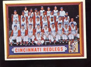 1957 Topps Base Card MID #322 Cincinnati Reds Team EXMT+ - Picture 1 of 1