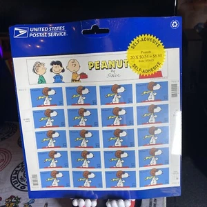 Hoja de 20 estampillas autoadhesivas de Snoopy del Servicio Postal de los Estados Unidos Peanuts 2000 - Imagen 1 de 3