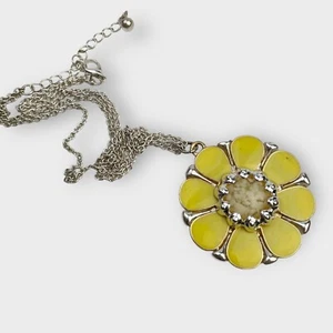 Gelbe große Blume Anhänger Metall silberfarben Doppelkette Halskette Statement - Bild 1 von 5