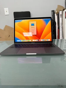 Apple MacBook Pro 13.3'' (256GB SSD Intel Core i5 8 GB) Laptop Spacy Gray 2017 - Picture 1 of 19